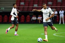 队的教练更 队的教练更